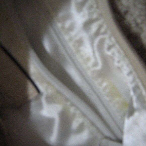 xoxo shoulder bag - Picture 7 of 8